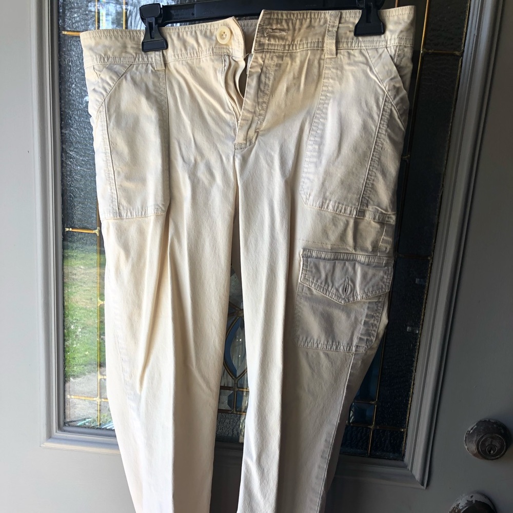Dockers size 8 bootcut khaki pants. Petite length.